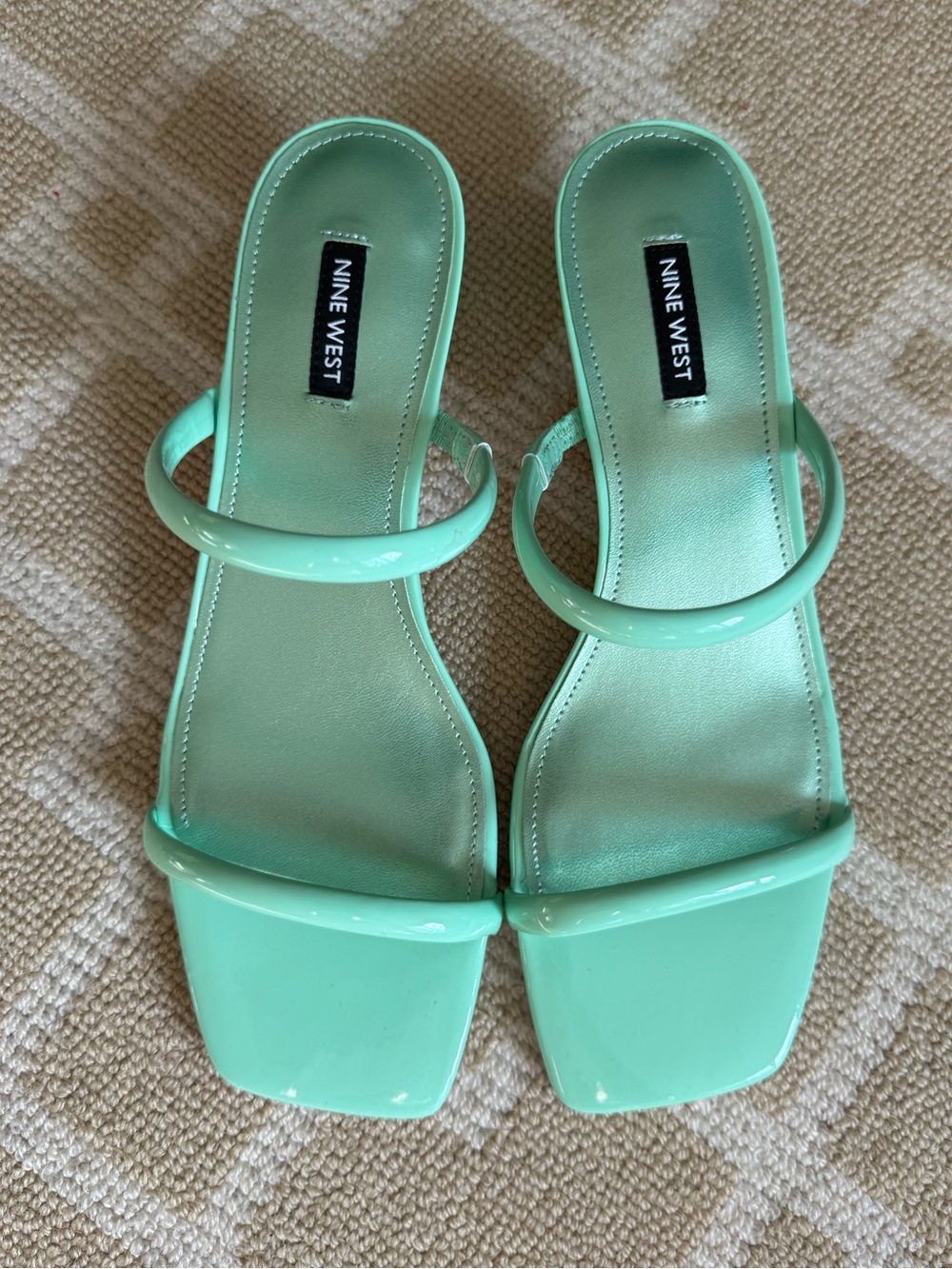 Nine West Noel Patent Kitten Heel Slide Sandals Mint Green Size 10 - Picture 8 of 13